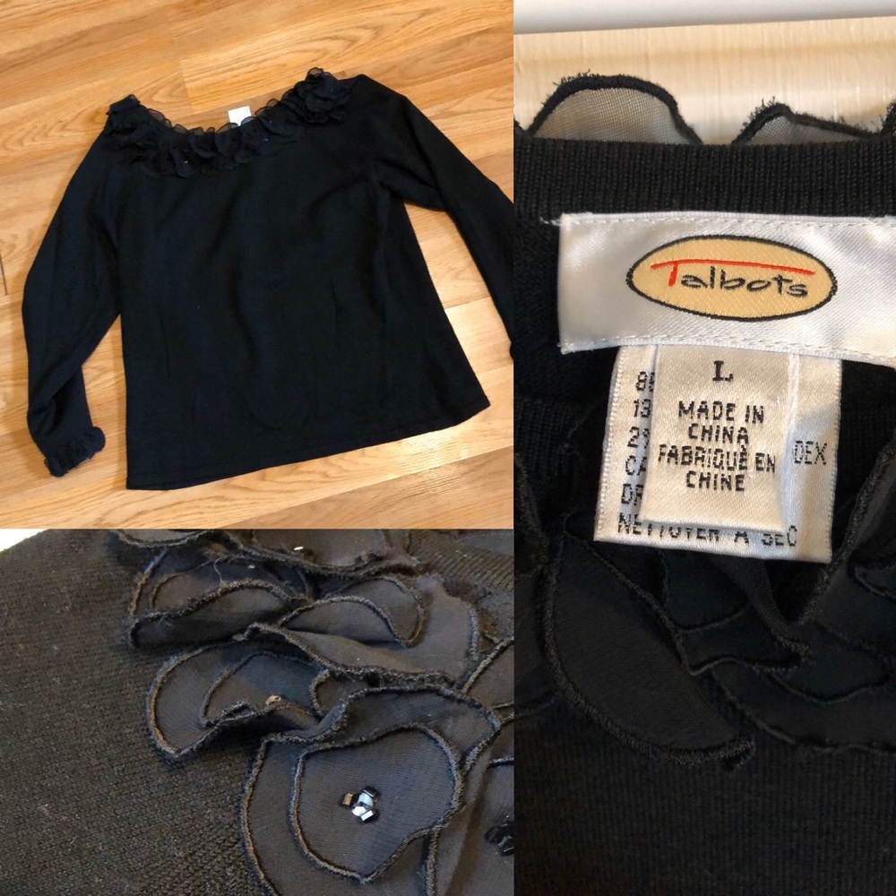 Black holiday sweater with a bit of sparkle!